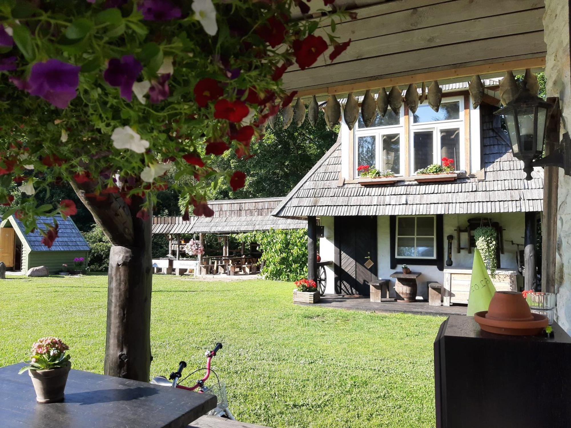 Kardoni Puhkelaager Tornimae Exterior foto